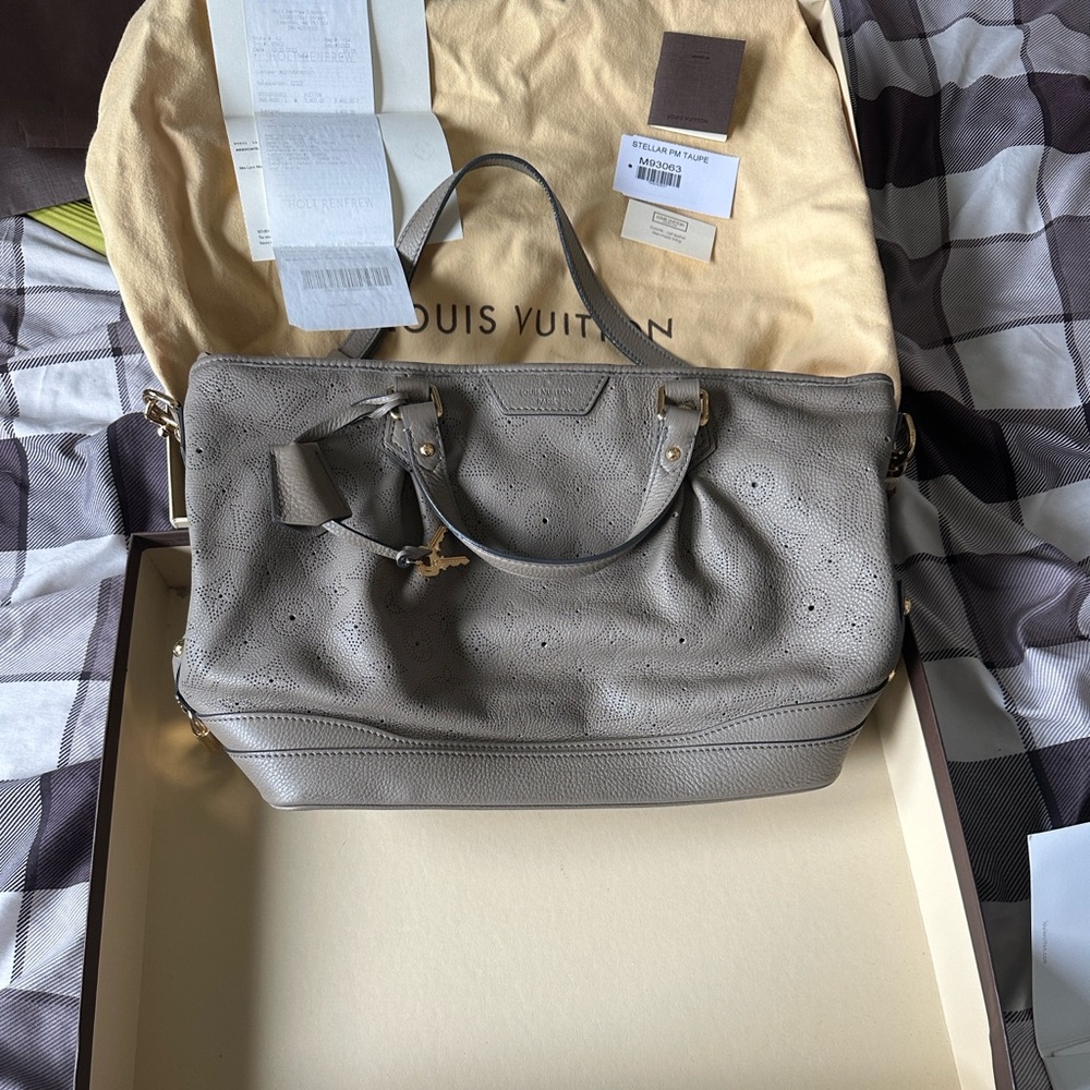 Louis Vuitton Stellar PM Taupe